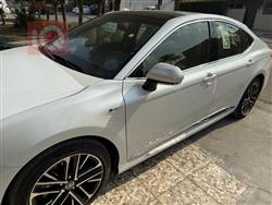 تۆیۆتا کامری